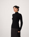 Heart Turtle Neck - Black