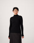 Heart Turtle Neck - Black