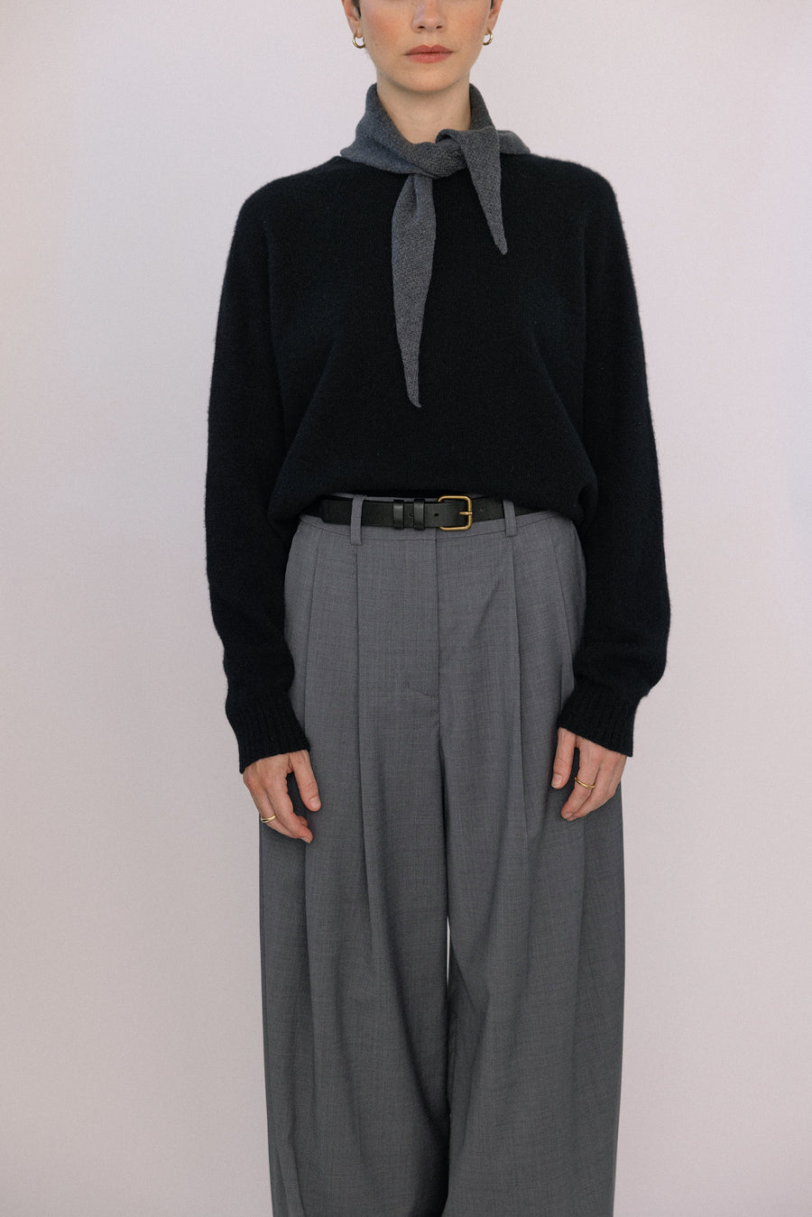 Daisy Scarf - Shadow Grey