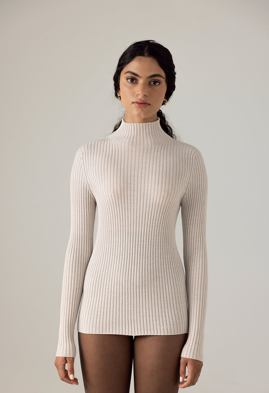 Essence Fine Turtleneck - Ivory