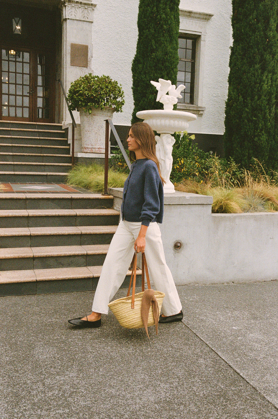 Daisy Scarf - Brown Sugar